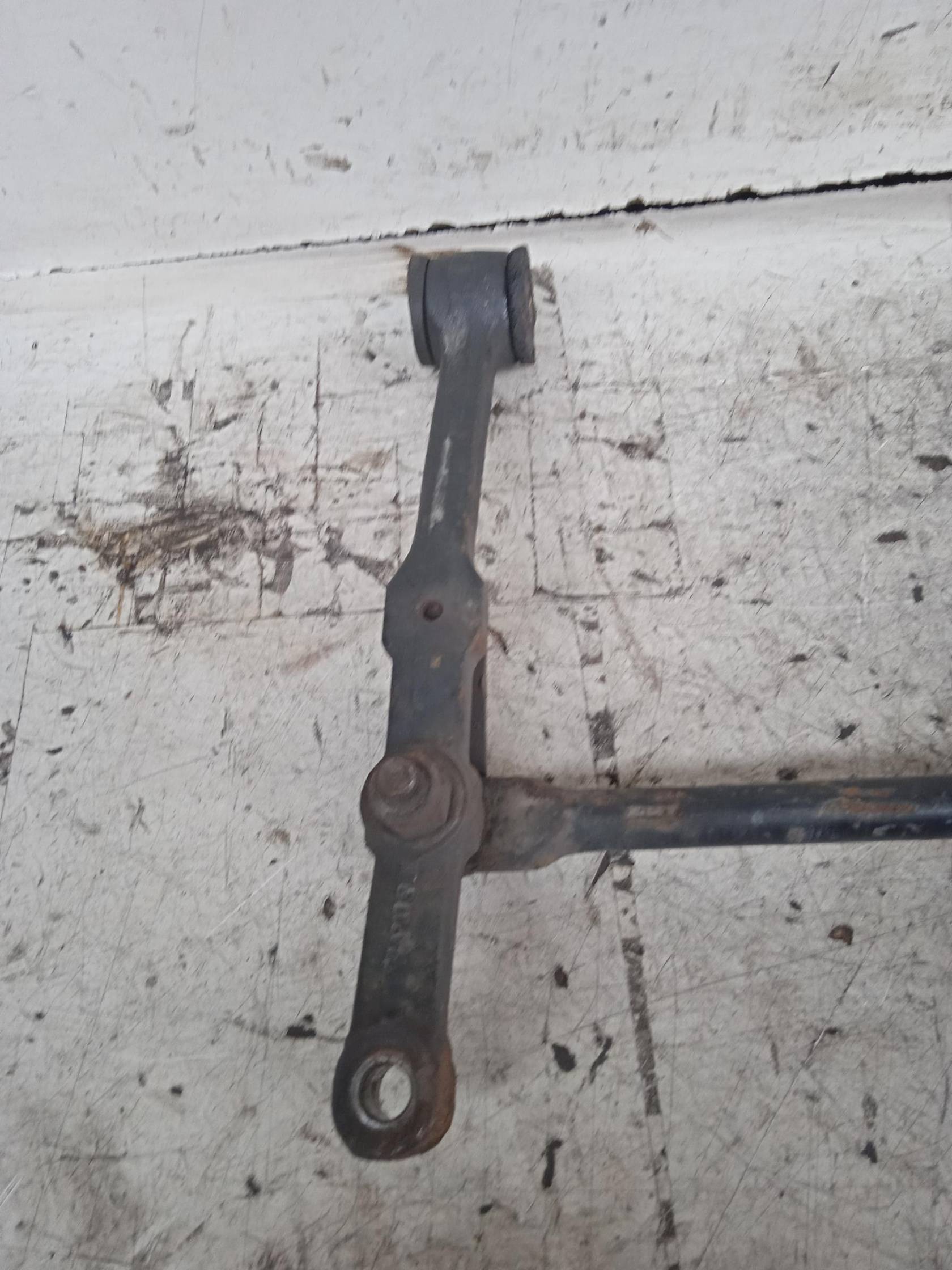 Braccio oscillante sosp. ant. sx.